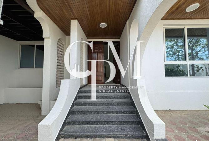 76968927 - Property Image 2