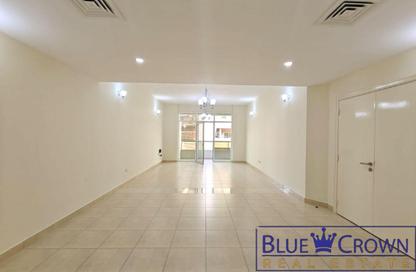 Apartment - 3 Bedrooms - 4 Bathrooms for rent in Diplomat Building - Umm Hurair 1 - Umm Hurair - Bur Dubai - Dubai Apartment - 3 Bedrooms - 4 Bathrooms for rent in Diplomat Building - Umm Hurair 1 - Umm Hurair - Bur Dubai - Dubai