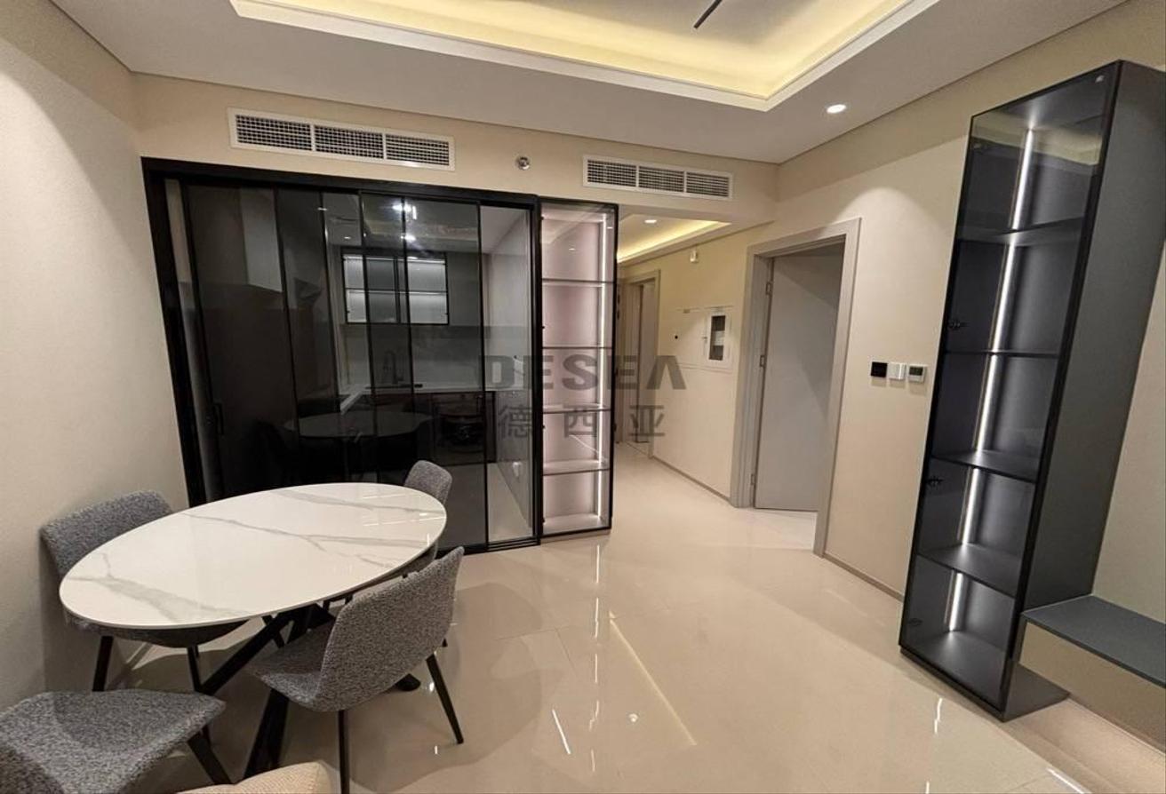 Brand New | Hot Deal | Vacant | Furnished photo 4