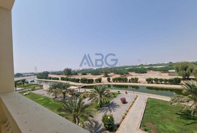 Lake View 2BR Apt| Yasmin Village