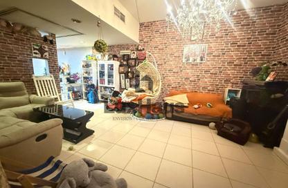 Apartment - 1 Bedroom - 2 Bathrooms for rent in Gardenia 2 - Emirates Gardens 1 - District 13 - Jumeirah Village Circle - Dubai