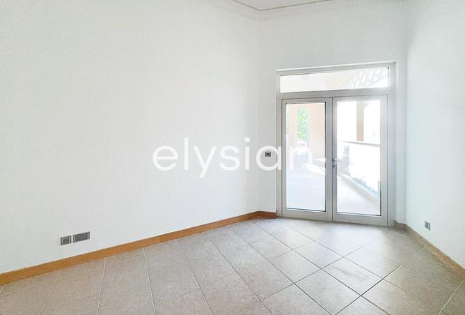 68689947 - Property Image 3