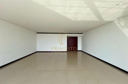 Apartment - 3 - 4 for rent in Landmark Tower - Corniche Road - Abu Dhabi