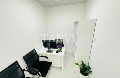 Office Space - Studio - 1 for rent in Reem Residency - Al Karama - Bur Dubai - Dubai
