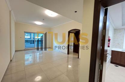 Apartment - 2 Bedrooms - 3 Bathrooms for rent in Jumeirah Garden City - Al Satwa - Dubai