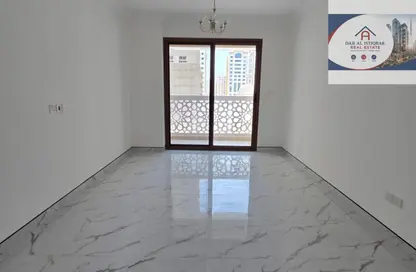 Apartment - 2 Bedrooms - 2 Bathrooms for rent in Qasimia 10 building - Al Mahatta - Al Qasimia - Sharjah