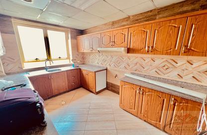 Apartment - 1 Bedroom - 2 Bathrooms for rent in Muweileh Community - Muwaileh Commercial - Sharjah