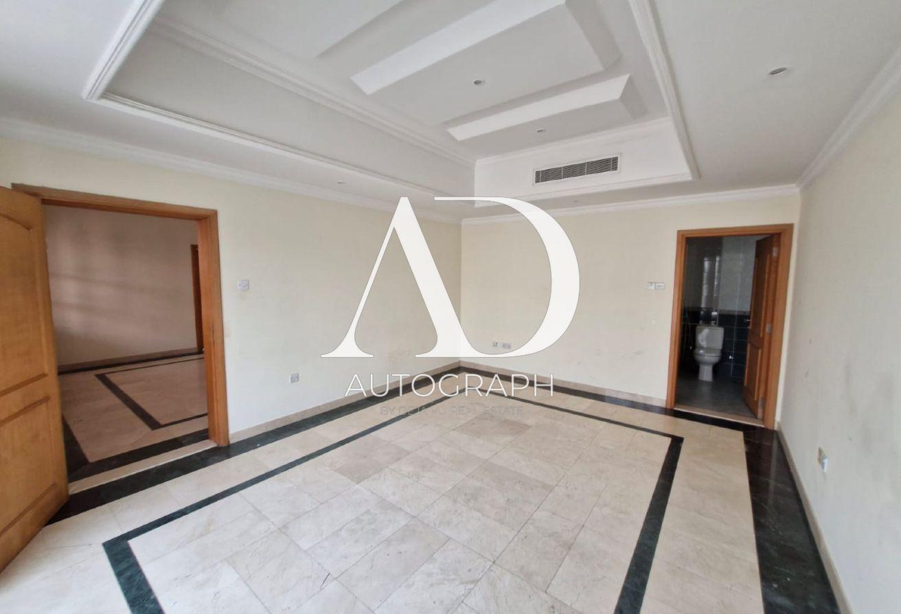 Independent Villa | 5 Bed | Private poo | Garden photo 13