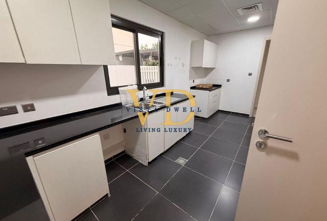 67429554 - Property Image 3