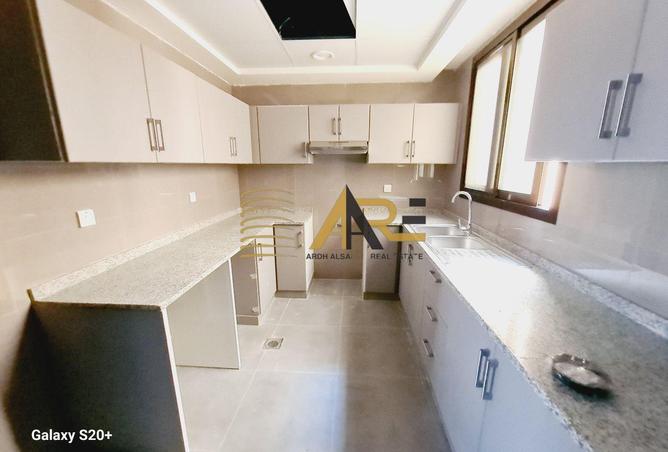 85761925 - Property Image 3