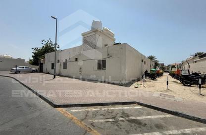 Villa - 2 Bedrooms - 2 Bathrooms for sale in Al Satwa - Dubai Villa - 2 Bedrooms - 2 Bathrooms for sale in Al Satwa - Dubai