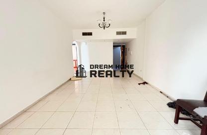 Apartment - 1 Bedroom - 2 Bathrooms for rent in New Al Taawun Road - Al Taawun - Sharjah Apartment - 1 Bedroom - 2 Bathrooms for rent in New Al Taawun Road - Al Taawun - Sharjah
