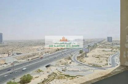 Apartment - 2 Bedrooms - 2 Bathrooms for rent in Al Rabia Tower - Majan - Dubai