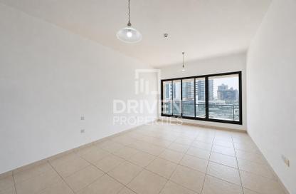Apartment - 3 Bedrooms - 4 Bathrooms for rent in API TECOM Residency - Barsha Heights (Tecom) - Dubai