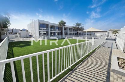 Villa - 3 - 3 for rent in Jumeirah 3 Villas - Jumeirah 3 - Jumeirah - Dubai