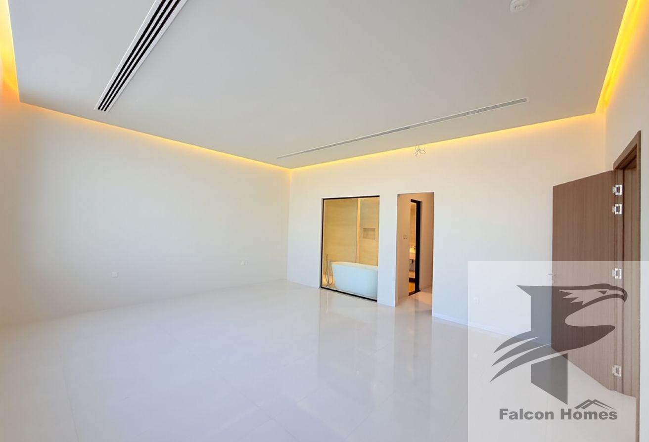 Bright House | Spacious 5BR Villa + Maid’s Room photo 15