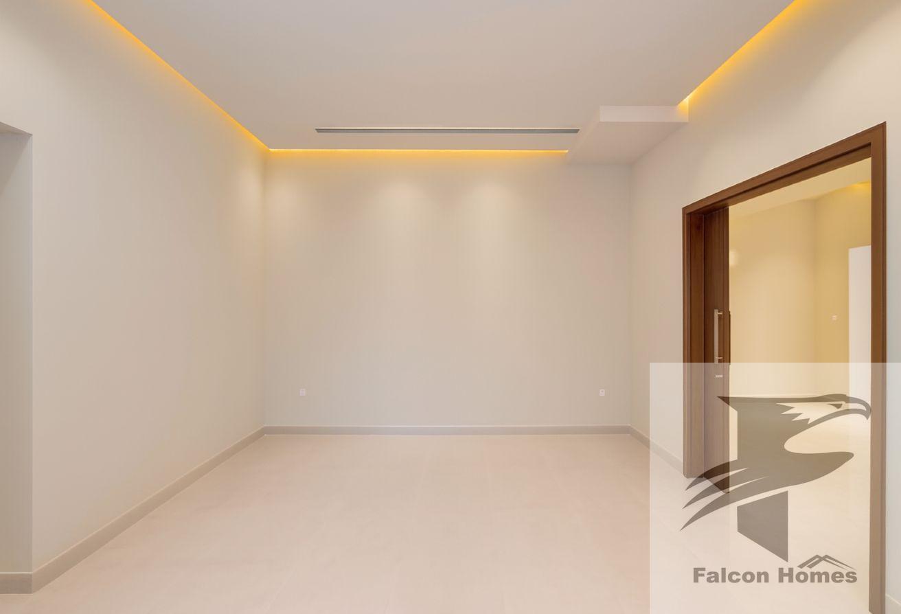 Bright House | Spacious 5BR Villa + Maid’s Room photo 6
