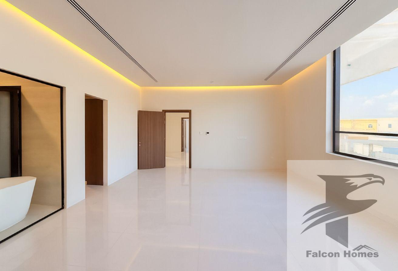 Bright House | Spacious 5BR Villa + Maid’s Room photo 16