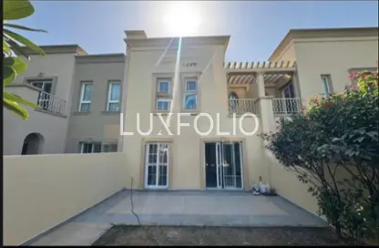 فيلا - 2 غرف نوم - 3 حمامات للايجار في الينابيع 11 - الينابيع - دبي