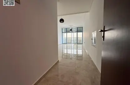 Apartment - 2 Bedrooms - 2 Bathrooms for rent in Gate Tower 1 - Musheiref - Ajman