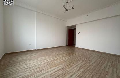 Apartment - 2 Bedrooms - 2 Bathrooms for rent in Gate Tower 1 - Musheiref - Ajman