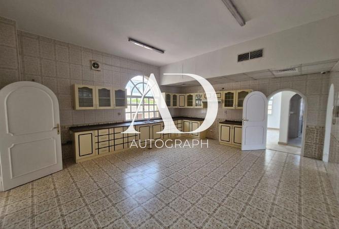 100409981 - Property Image 3