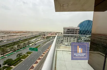 Apartment - 3 Bedrooms - 5 Bathrooms for rent in Al Sail Tower - Al Dana - Al Raha Beach - Abu Dhabi