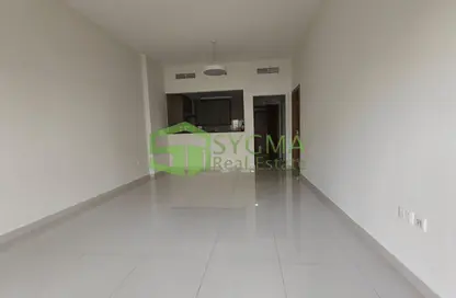 Apartment - 1 Bedroom - 2 Bathrooms for rent in East Coast Building - Barsha Heights (Tecom) - Dubai