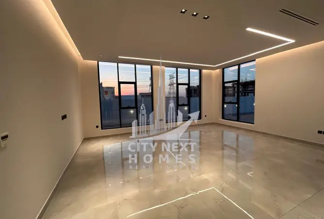 153740234 - Property Image 3