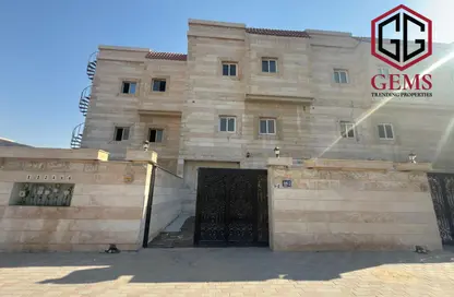 Villa - 2 Bedrooms - 3 Bathrooms for rent in Mirdif Villas - Mirdif - Dubai