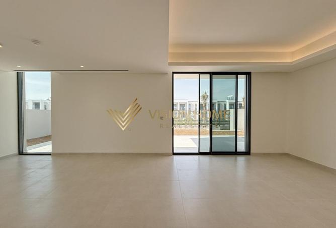 53597212 - Property Main Image