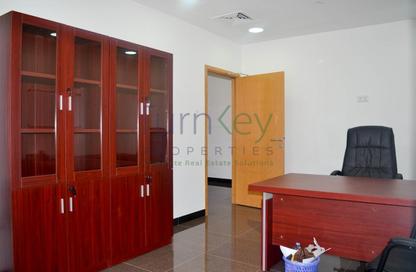 Office Space - Studio - 1 for rent in Gold Tower (Au Tower) - JLT Cluster I - Jumeirah Lake Towers - Dubai