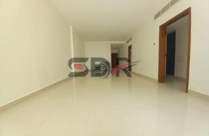 Apartment - 2 Bedrooms - 2 Bathrooms for rent in Al Ghaith Tower - Hamdan Street - Abu Dhabi
