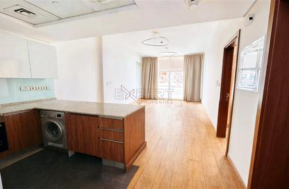Apartment - 1 Bedroom - 2 Bathrooms for rent in Azizi Aliyah - Dubai Healthcare City 2 - Al Jaddaf - Dubai