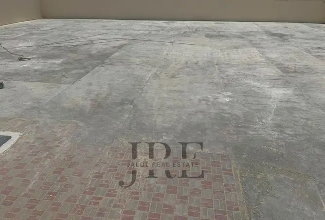 117281400 - Property Image 2