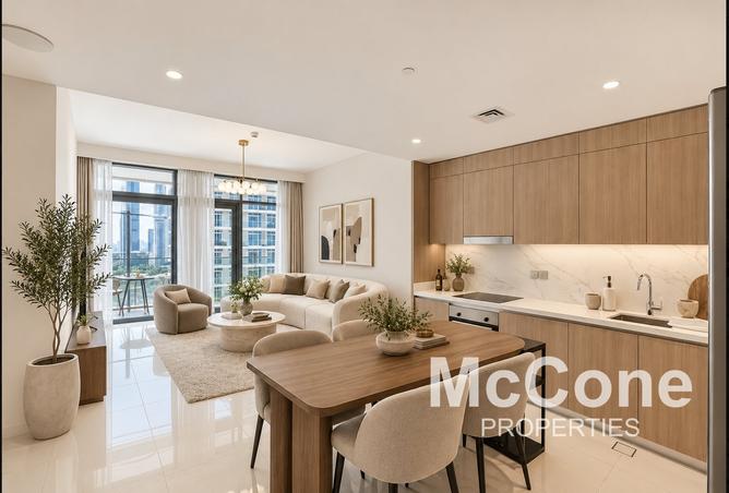 FURNISHED | HIGH FLOOR | VACANT photo 3