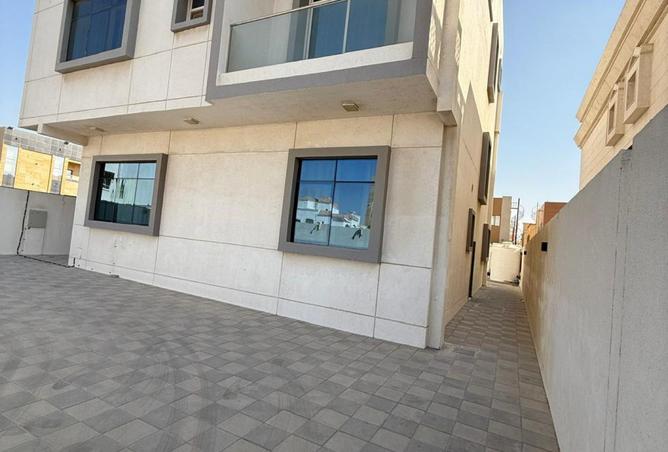133890484 - Property Image 2