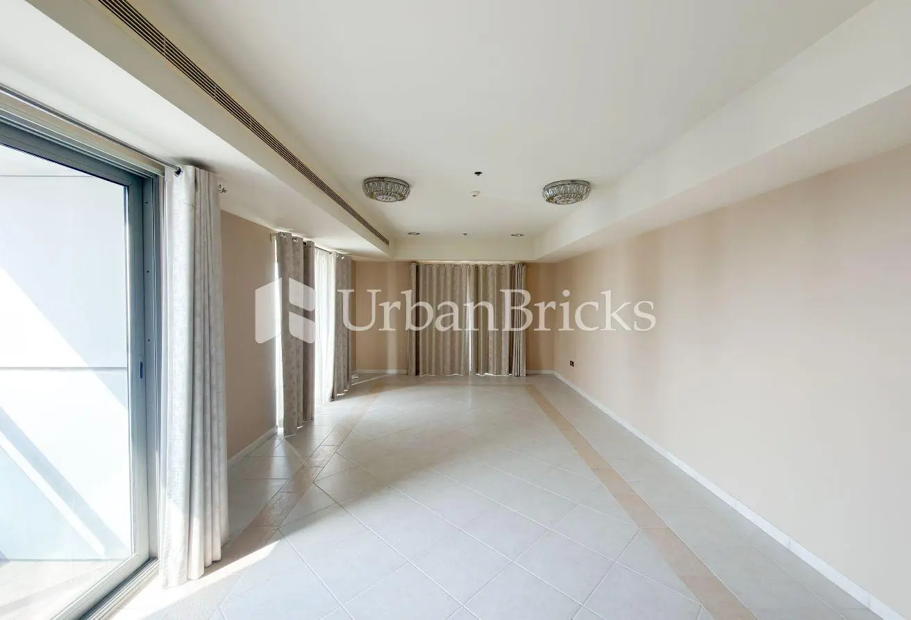 136557621 - Property Main Image