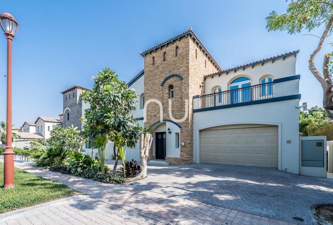 65170467 - Property Image 3