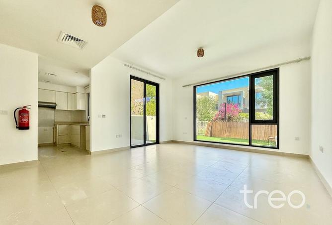 74240153 - Property Image 3