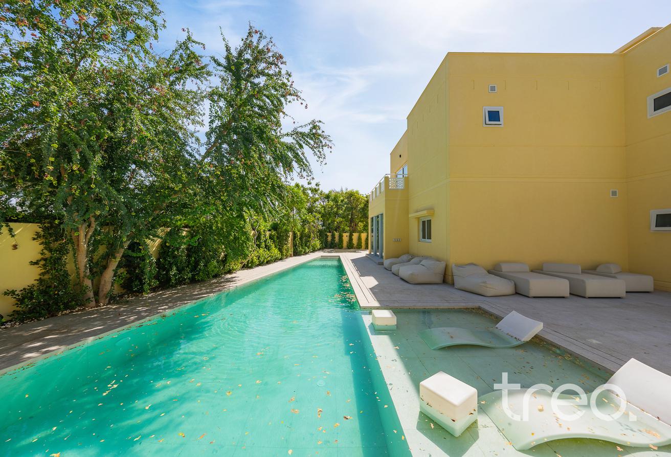 Fully upgraded | Huge plot | Private pool photo 19