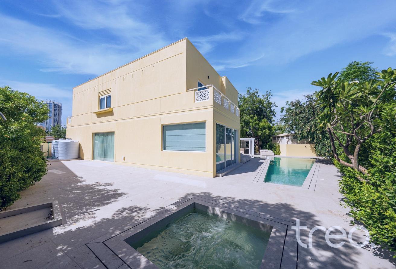 Fully upgraded | Huge plot | Private pool photo 8
