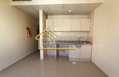 Apartment - 1 Bedroom - 1 Bathroom for rent in Rolla Square - Rolla Area - Sharjah