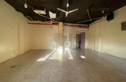 Shop - Studio - 1 for rent in Building I02 - Morocco Cluster - International City - Dubai
