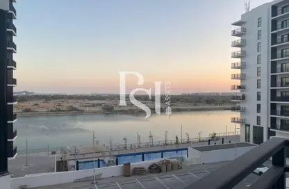 Apartment - 1 Bedroom - 1 Bathroom for sale in Waters Edge - Yas Island - Abu Dhabi Apartment - 1 Bedroom - 1 Bathroom for sale in Waters Edge - Yas Island - Abu Dhabi