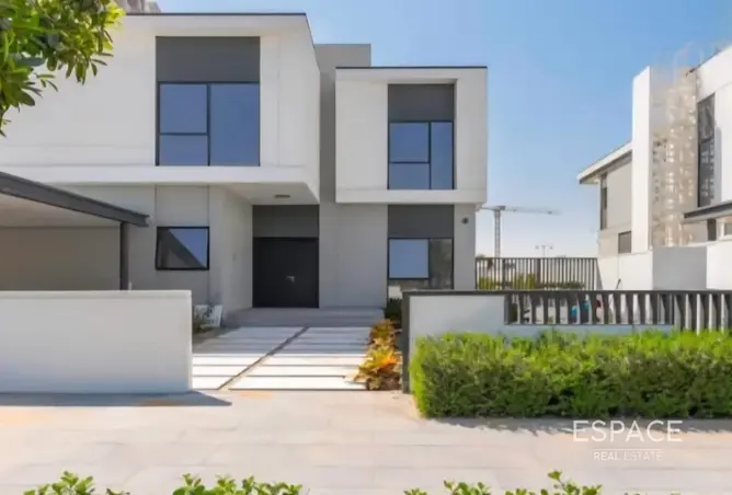 145529209 - Property Image 3