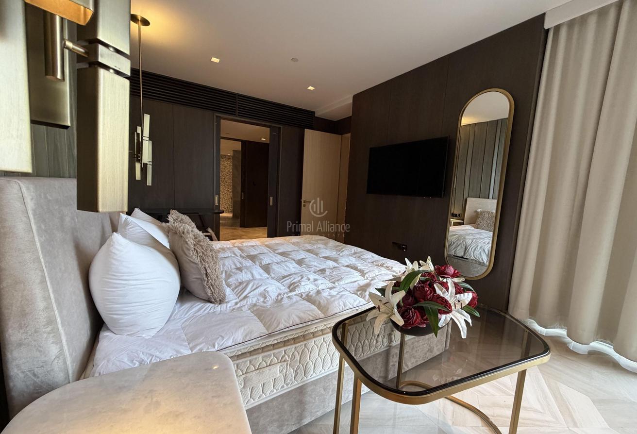 Elegant 3BR+Maid | Spectacular Views | Vacant photo 8