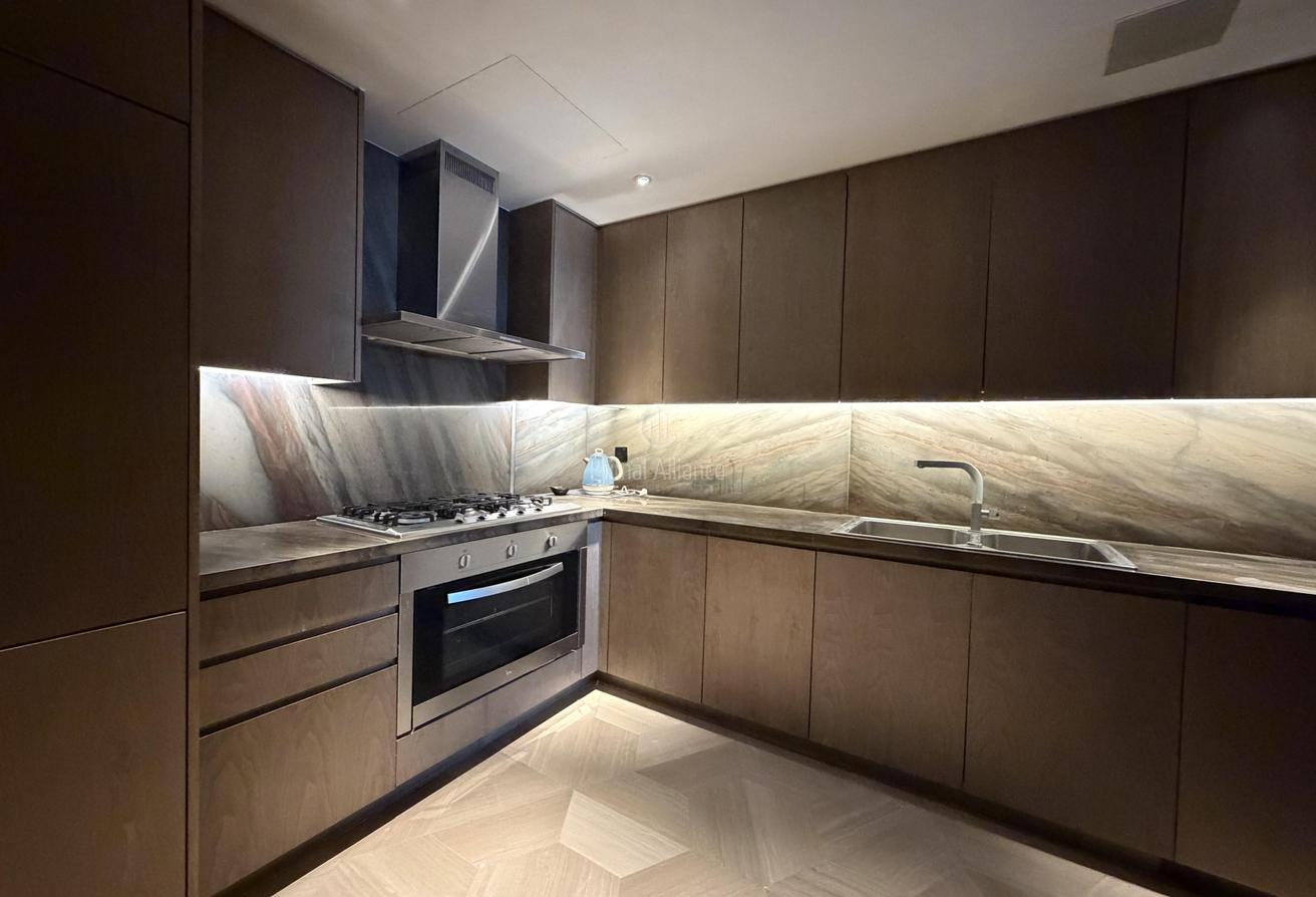 Elegant 3BR+Maid | Spectacular Views | Vacant photo 13