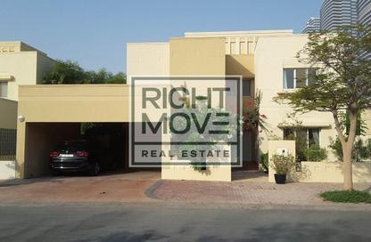 Villa - 4 Bedrooms - 5 Bathrooms for rent in Meadows 2 - Meadows - Dubai