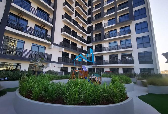 2 BHK with Maid Room | 3 Bath | All Facilities